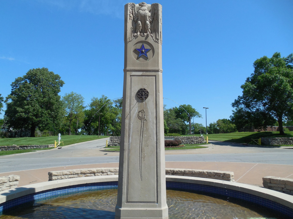 American Legion Memorial Drinking Fountain | South Plaza | KCMO